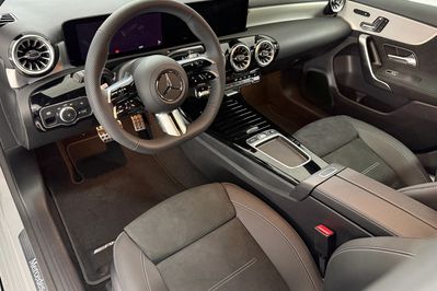 Mercedes Klasa A 220 4-Matic AMG Line