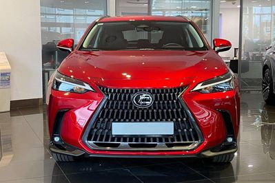 Lexus NX 350h Elegance 2WD