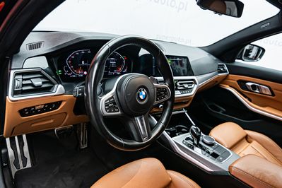 BMW Seria 3 330i M Sport sport-aut