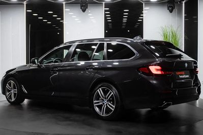 BMW Seria 5 520d mHEV Luxury Line sport-aut