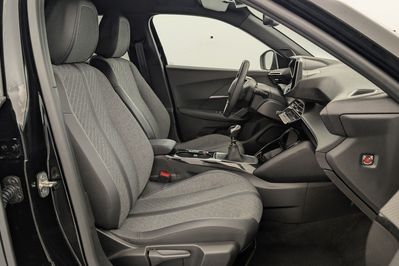 Peugeot 2008 ALLURE 1.2 PureTech