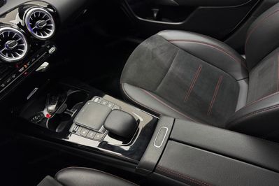 Mercedes CLA 200 AMG Line