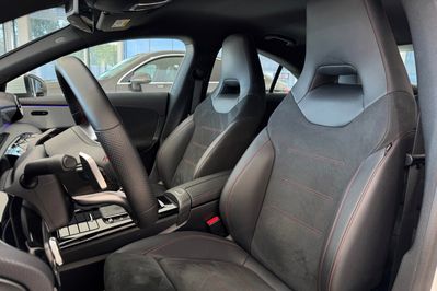 Mercedes CLA 200 AMG Line