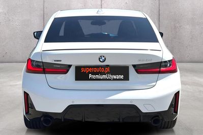 BMW Seria 3 330i xDrive M Sport