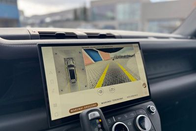 Land Rover Defender 130 3.0 D350 mHEV X-Dynamic HSE