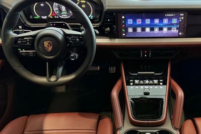 Porsche Cayenne Coupe S E-Hybrid Black Edition