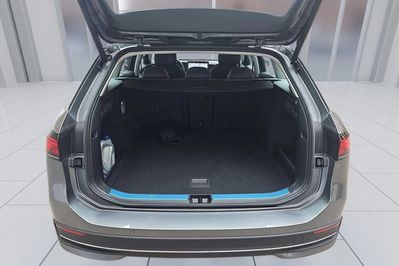 Volkswagen Passat TSI ACT mHEV DSG