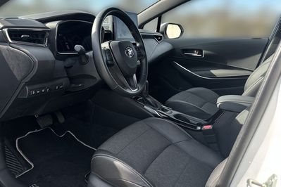 Toyota Corolla 1.8 Hybrid Style