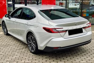 Toyota Camry Executive 2.5 Hybrid Dynamic Force