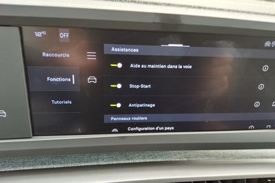 Peugeot 3008 ALLURE 1.2 mHEV e-DCS6