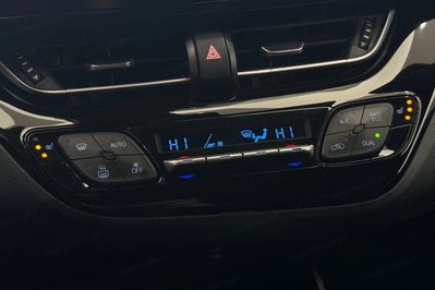 Toyota C-HR 1.8 Hybrid