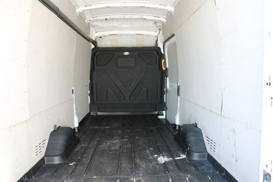 Ford Transit L4H3