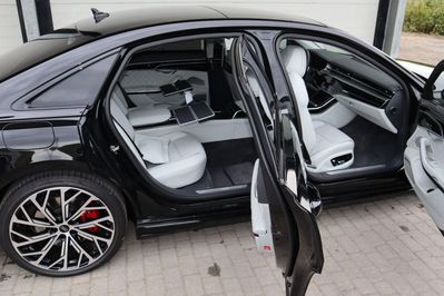 Audi A8 L 60 TFSI e quattro