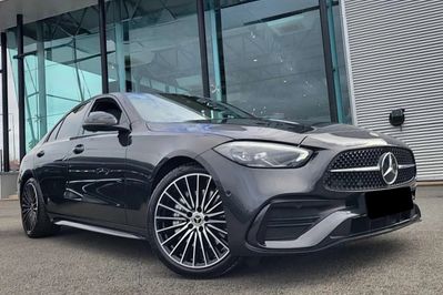 Mercedes Klasa C 200  4-Matic AMG