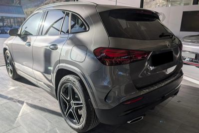 Mercedes GLA 200 AMG Line