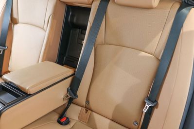 Lexus ES 300h F Sport Design