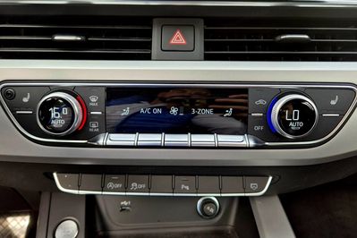 Audi A4 35 TFSI S Line
