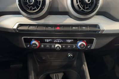 Audi Q2 35 TFSI S Line