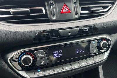 Hyundai i30 1.5 T-GDI 48V Smart DCT