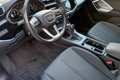 Audi Q3 35 TFSI S-Line