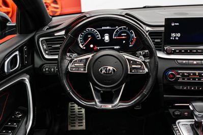 Kia ProCeed 1.6 T-GDI GT DCT