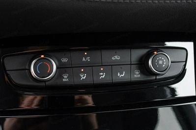 Opel Grandland X 1.2 T GPF Design Line S&S