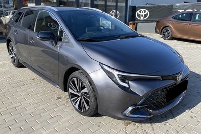 Toyota Corolla Style 1.8 Hybrid