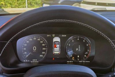 Volvo XC40 B4 B AWD R-Design