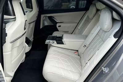 BMW Seria 7 740d xDrive mHEV M Sport sport-aut