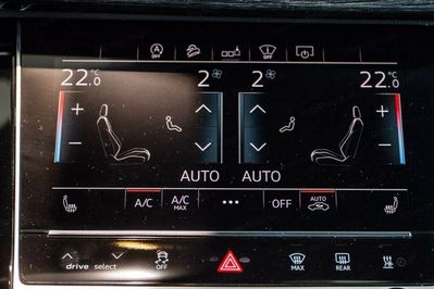 Audi Q7 50 TDI quattro S Line