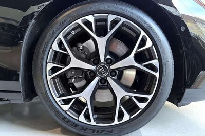 Audi A6 TDI quattro S line Avant