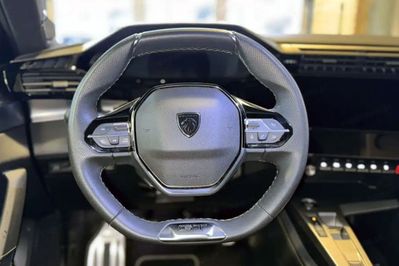 Peugeot 408 GT e-DCS 1.2 mHEV