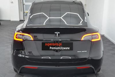 Tesla Model Y Long Range AWD