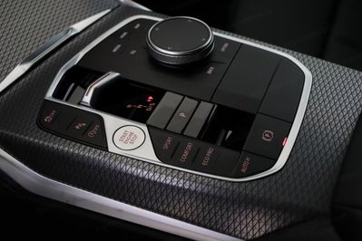 BMW Seria 3 318i M Sport