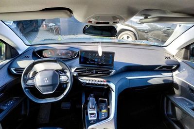 Peugeot 3008 1.5 BlueHDi Allure Pack