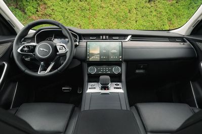 Jaguar F-Pace 2.0 D200 Mhev Awd Se