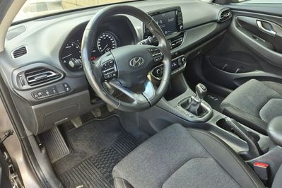 Hyundai i30 1.5 t-Gdi 48V Smart