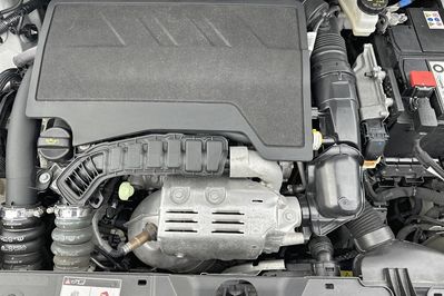 Peugeot 2008 Style 1.2 PureTech EAT8