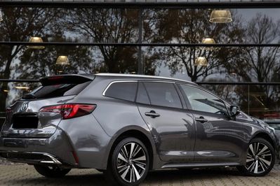 Toyota Corolla Style 2.0 Hybrid Dynamic Force