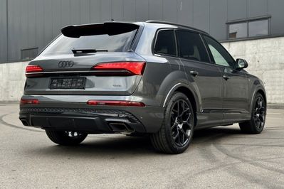 Audi Q7 55 TFSI e quattro S Line