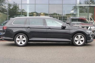 Volkswagen Passat 2.0 TDI 4Mot. Elegance DSG