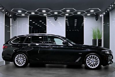 BMW Seria 5 530e Luxury Line sport-aut