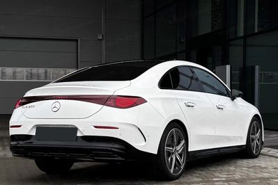 Mercedes CLA 200 AMG Line