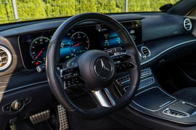Mercedes Klasa E 220 d mHEV AMG 9G-Tronic