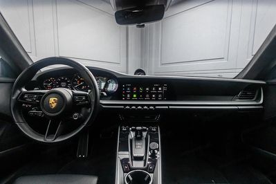 Porsche 911 Carrera 4 Pdk