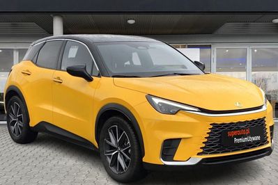 Lexus LBX Hybrid Cool