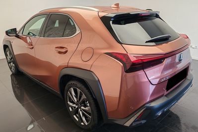 Lexus UX 300h F Sport 2.0 Hybrid Dynamic Force