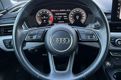 Audi A4 Avant 45 TFSI quattro S Line