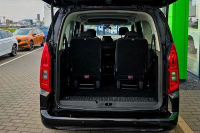 Toyota Proace City Verso Long L2H1 Business 7os