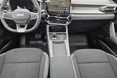 Dacia Bigster 155 Journey MMT
